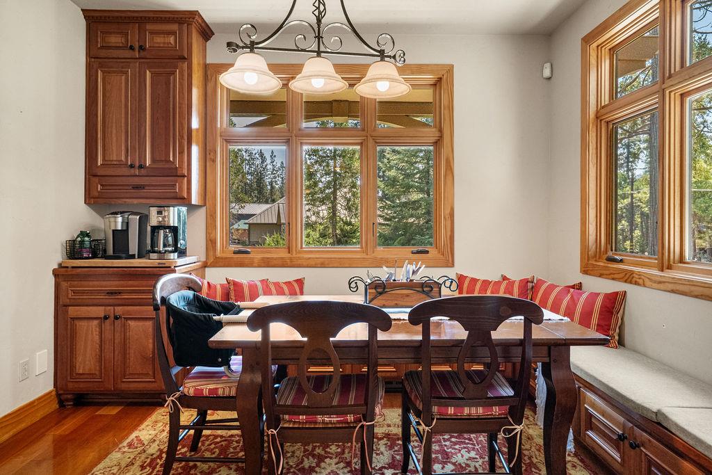 39756 Wishing Well Dr, Bass Lake, CA 93604