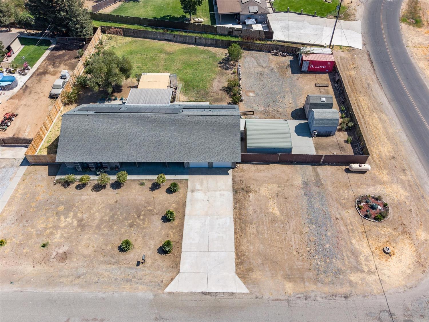 18769 Farallon Rd, Madera, CA 93638