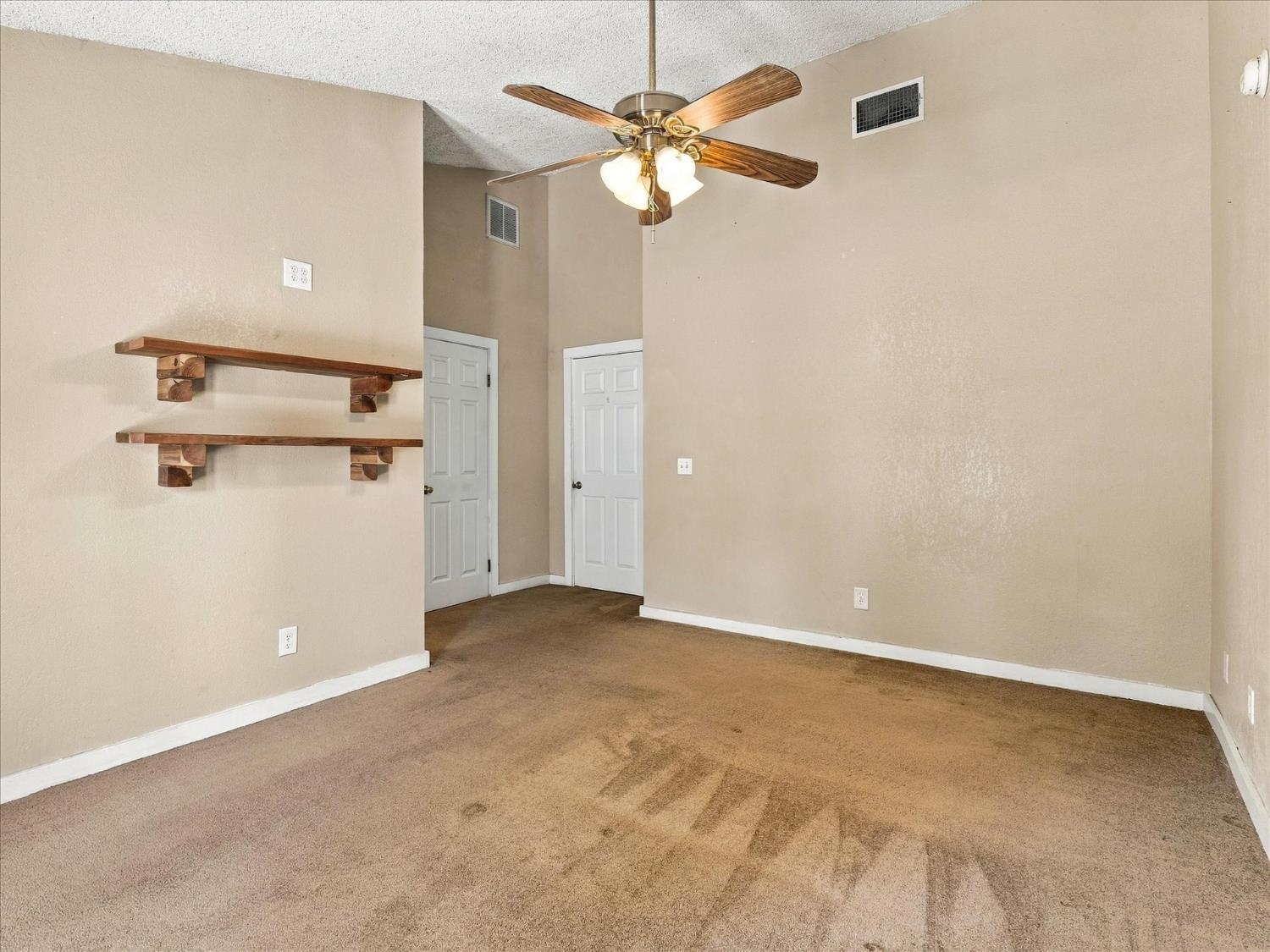 18769 Farallon Rd, Madera, CA 93638