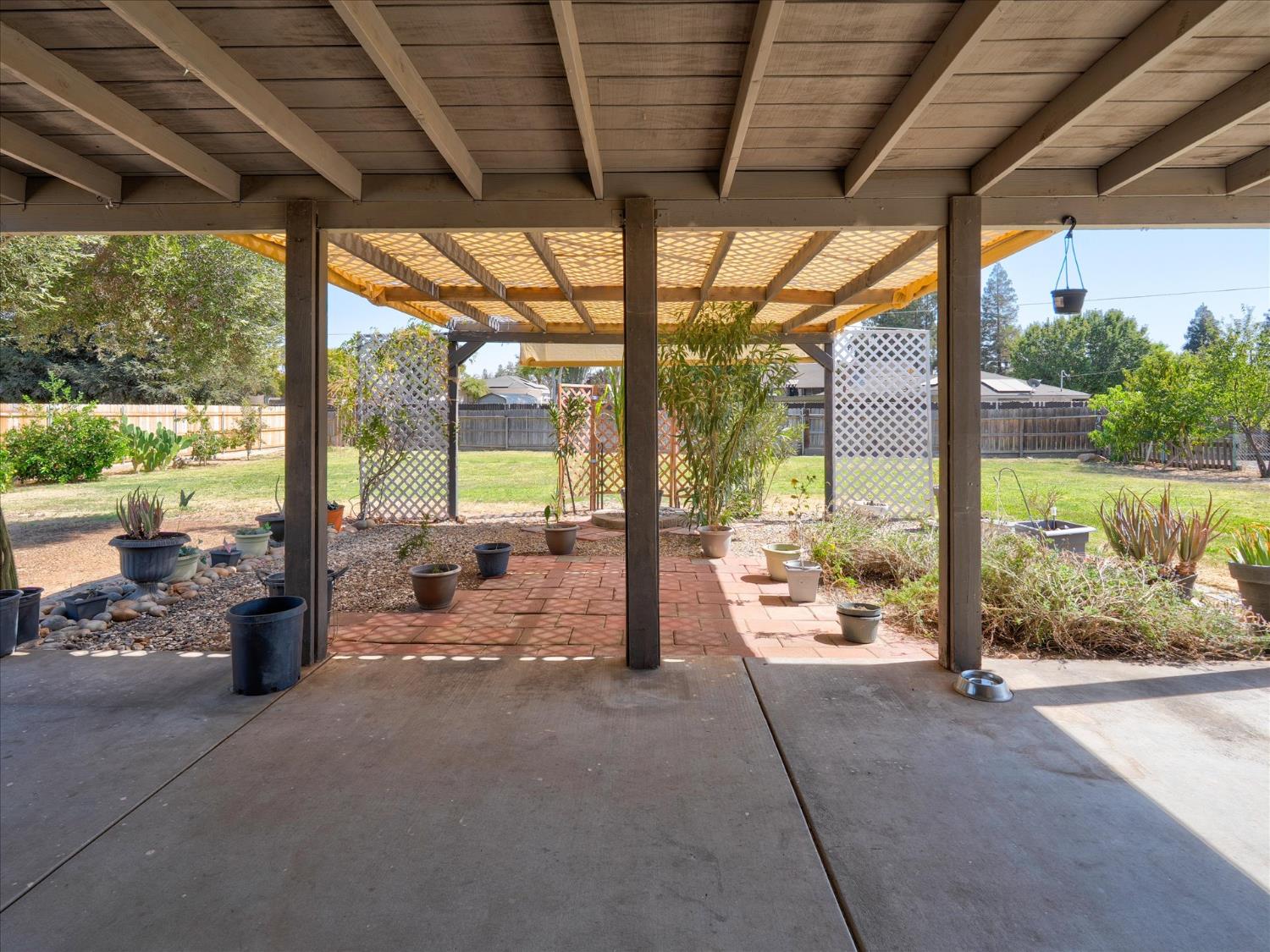 18769 Farallon Rd, Madera, CA 93638