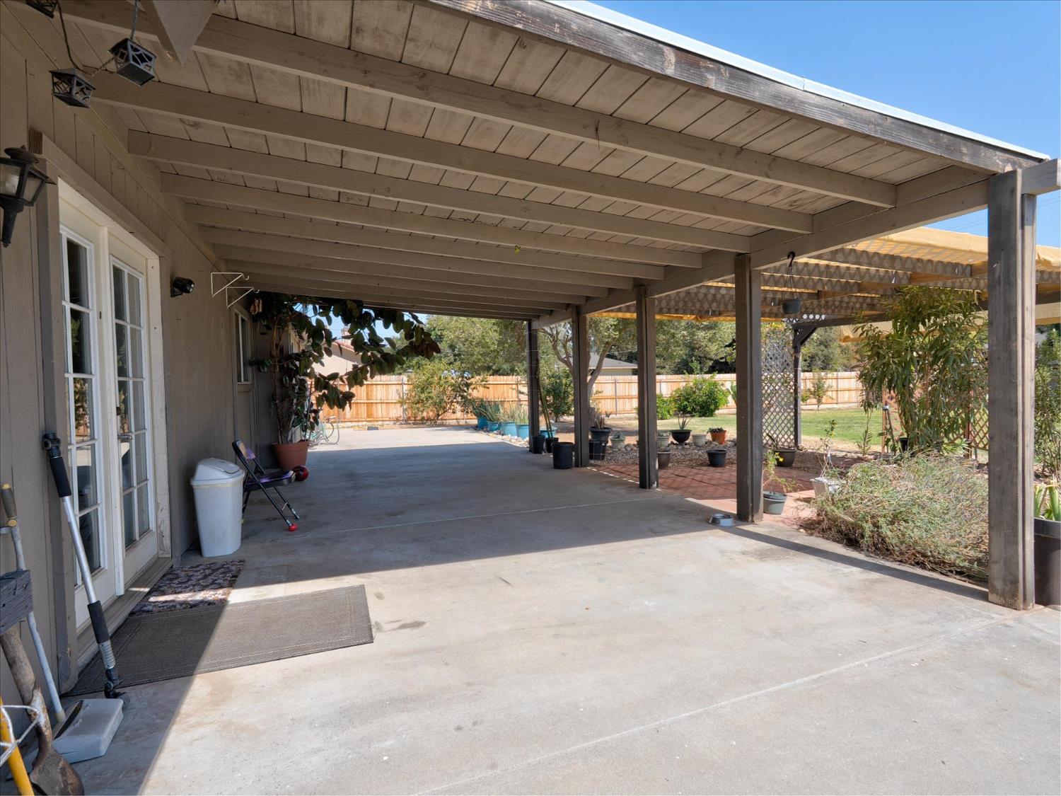 18769 Farallon Rd, Madera, CA 93638