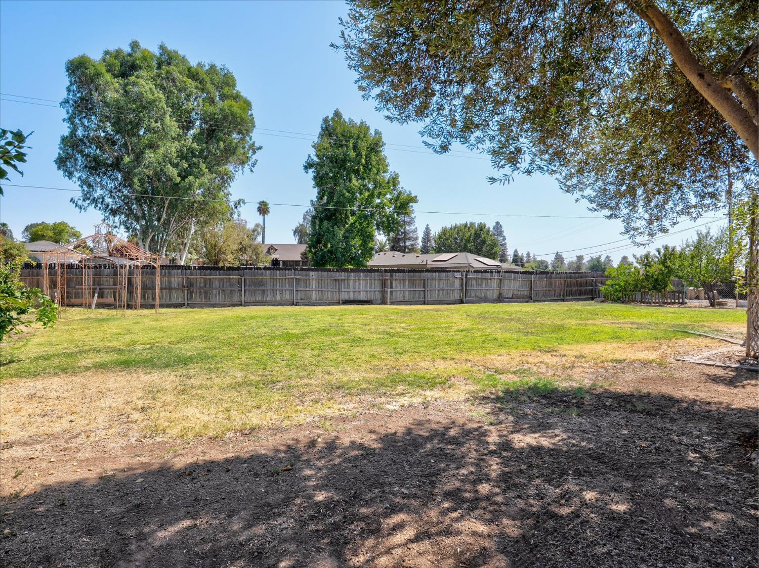 18769 Farallon Rd, Madera, CA 93638