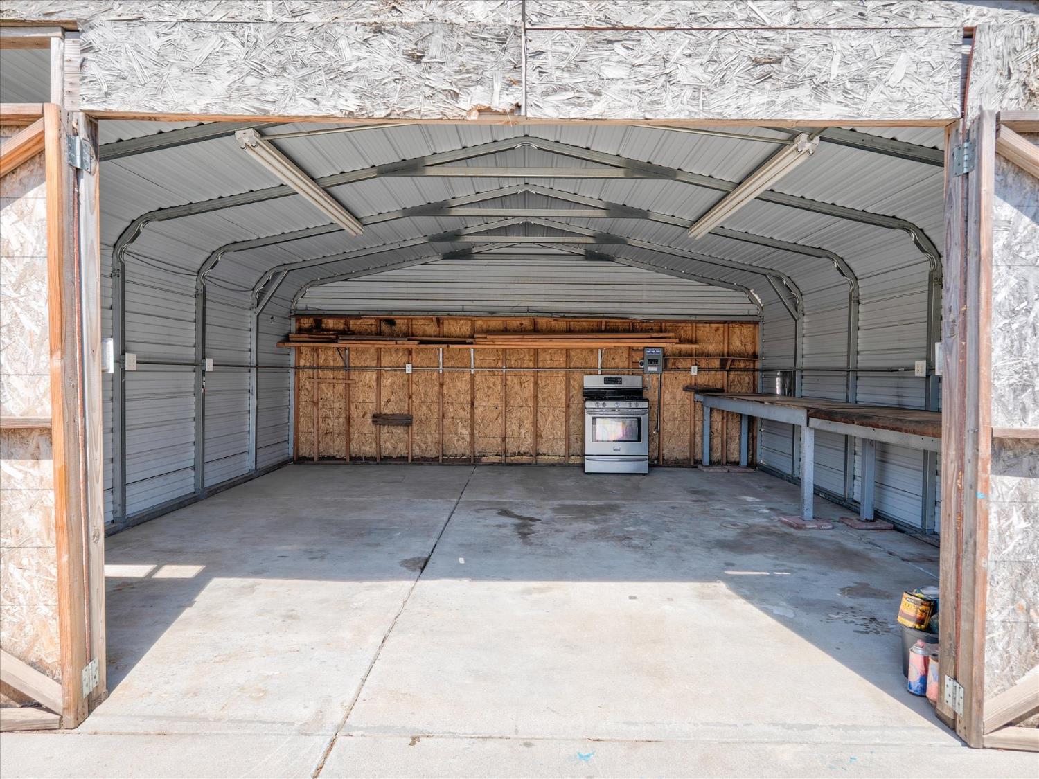 18769 Farallon Rd, Madera, CA 93638