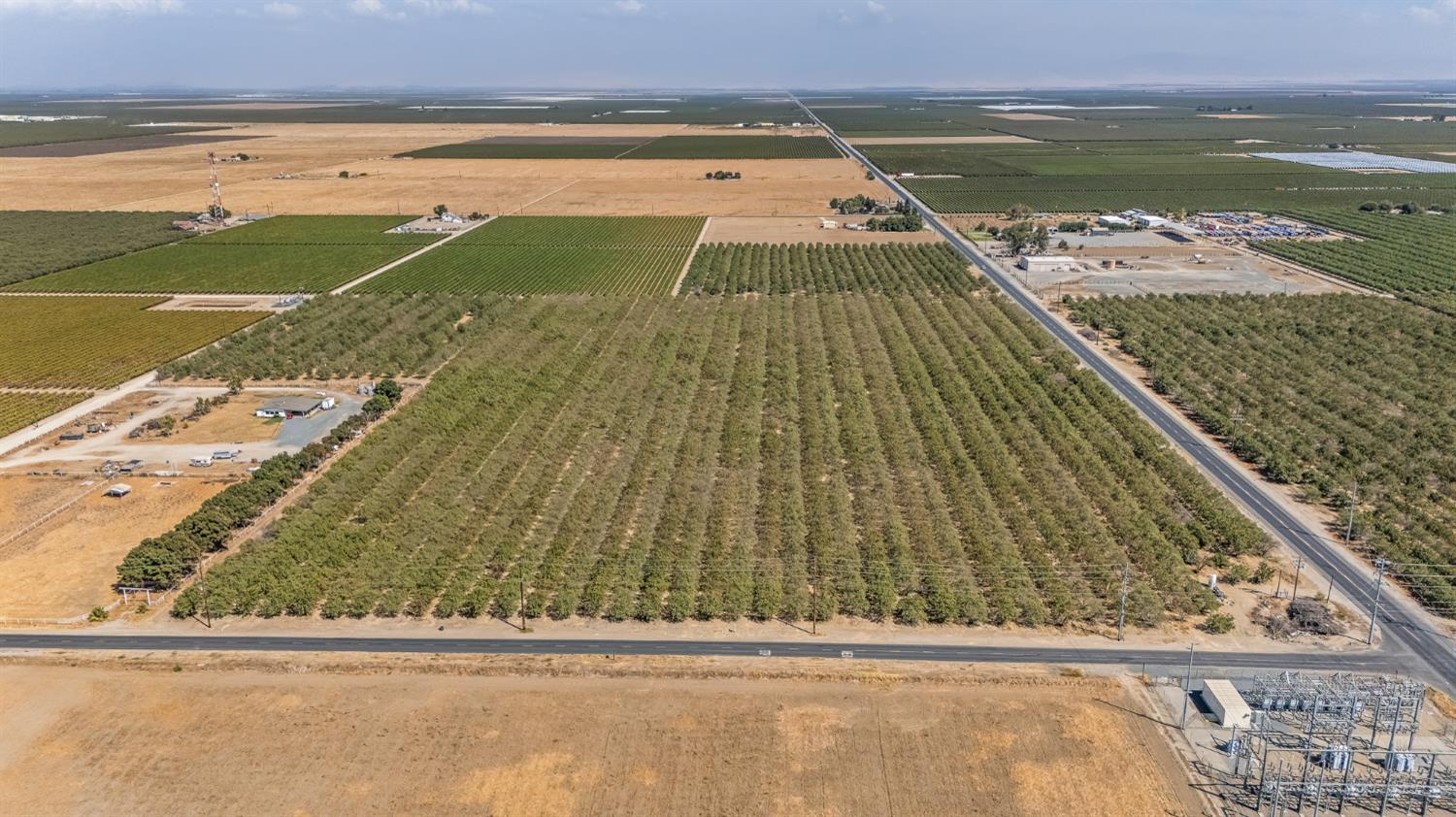 1 Sierra Ave, Earlimart, CA 93219