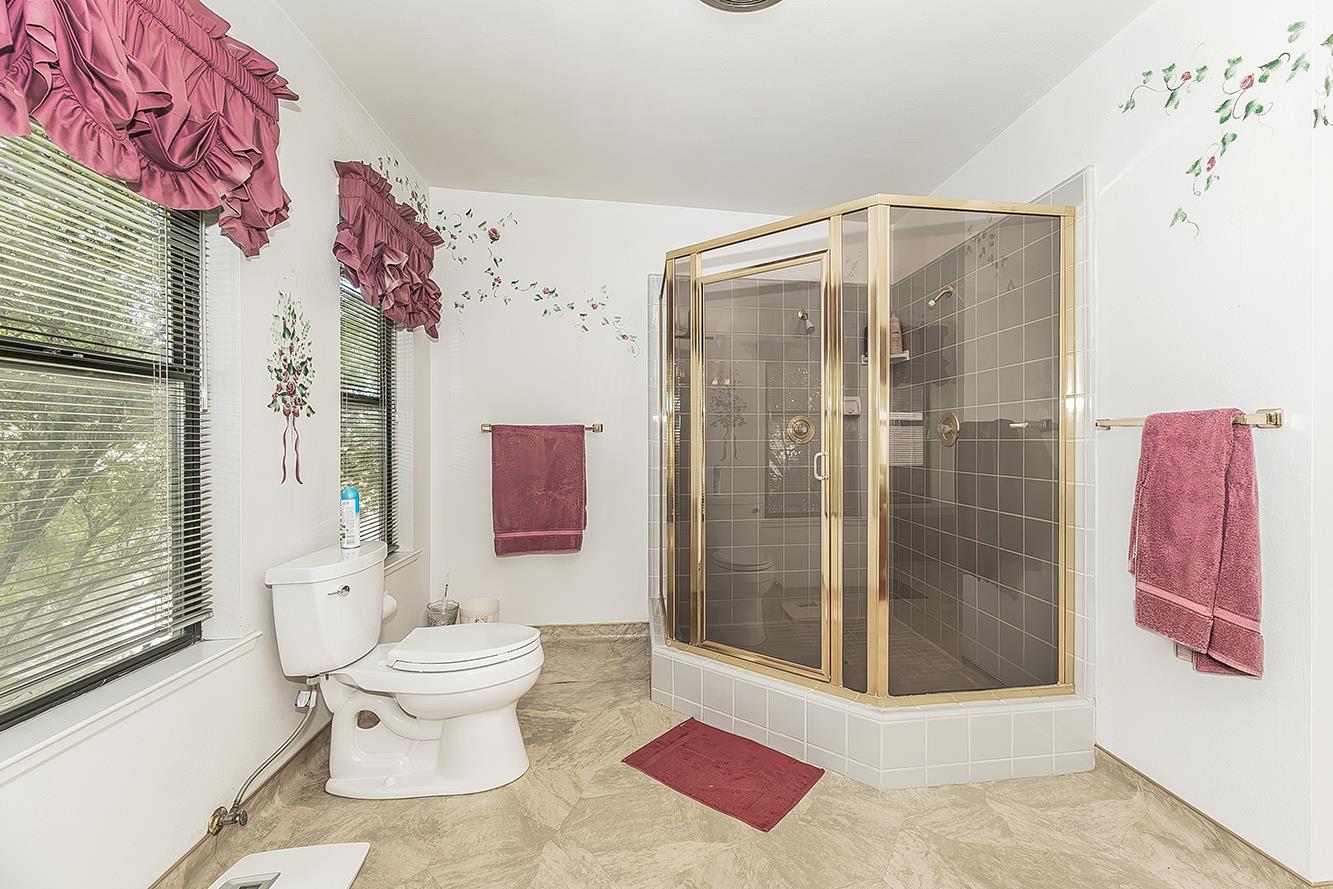 14901 S Highland Ave S, Selma, CA 93662