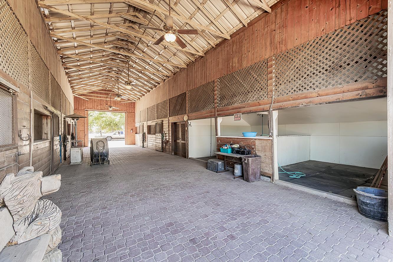 14901 S Highland Ave S, Selma, CA 93662