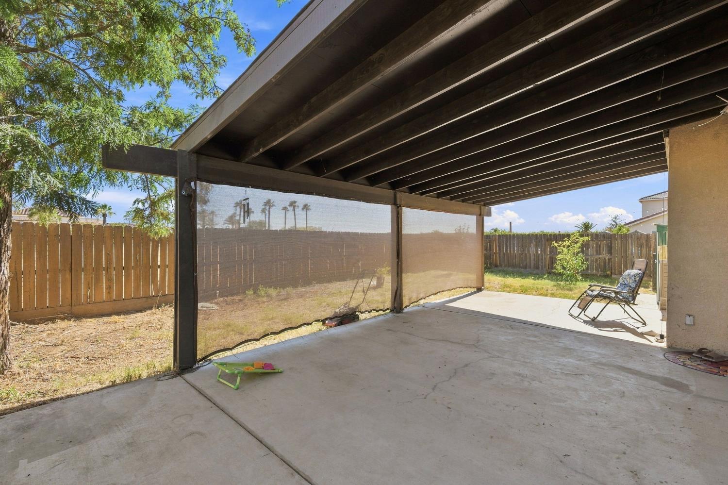 2834 Cherry Tree Ln, Madera, CA 93637