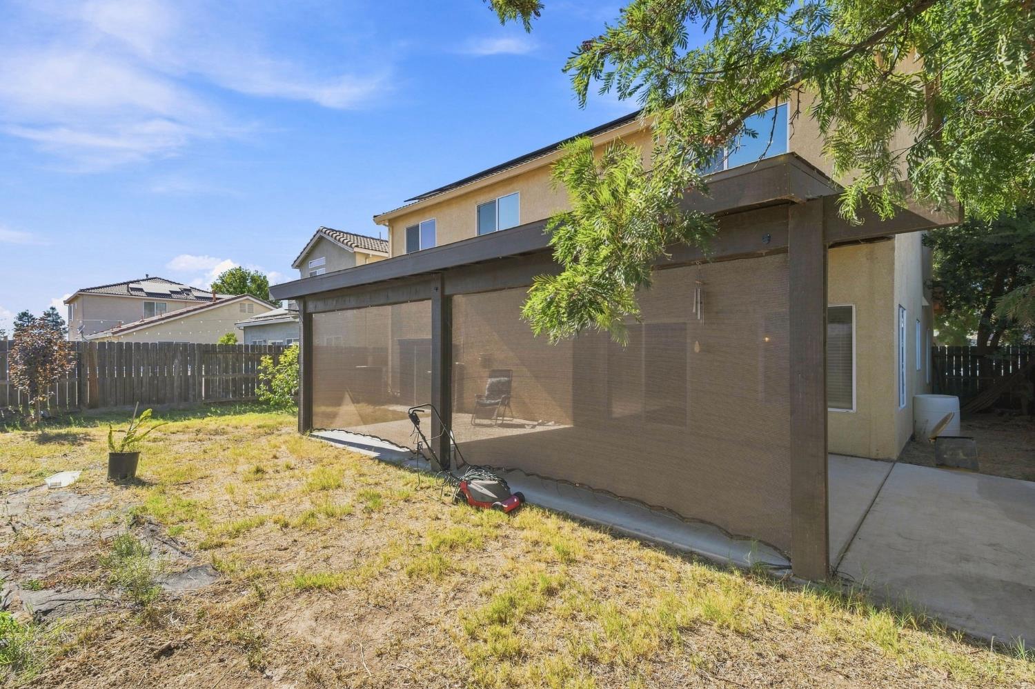 2834 Cherry Tree Ln, Madera, CA 93637