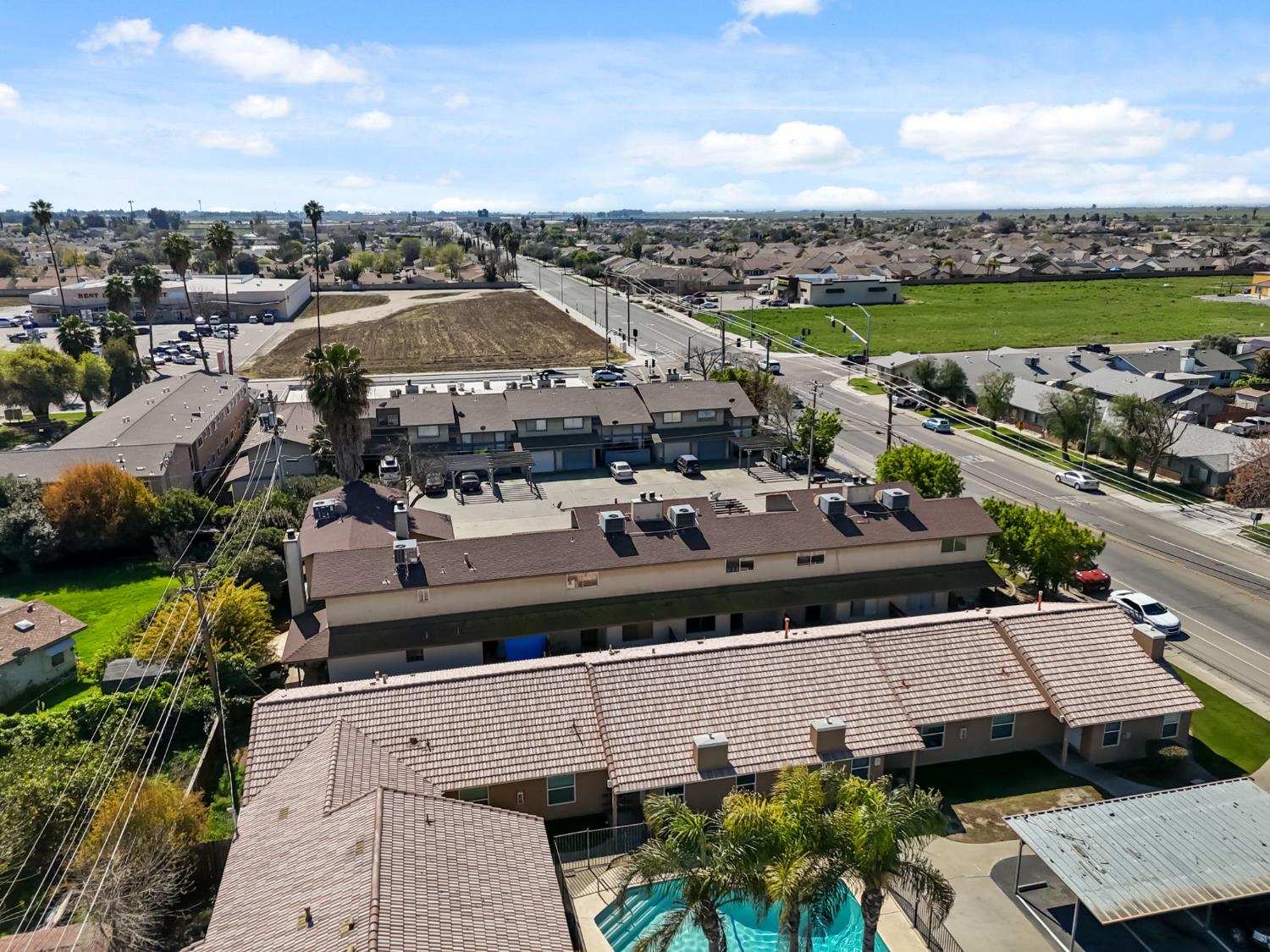 50 N 19Th Ave #A-F, Lemoore, CA 93245
