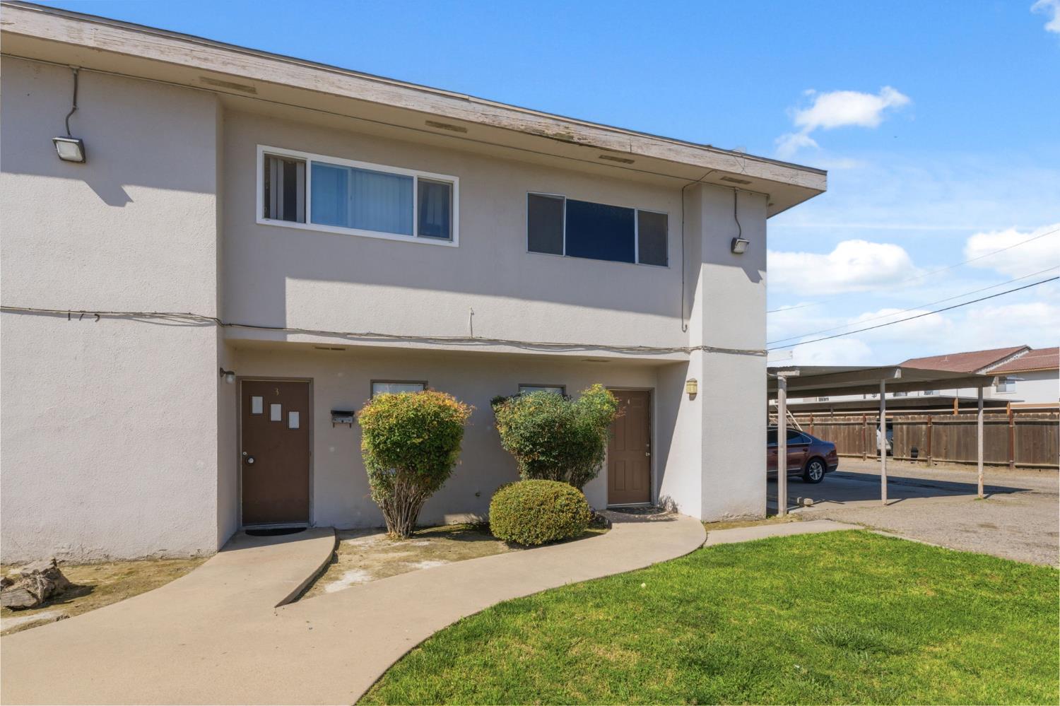 175 S 19Th Ave, Lemoore, CA 93245