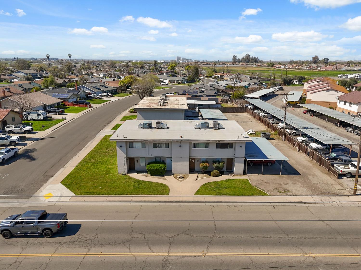 175 S 19Th Ave, Lemoore, CA 93245