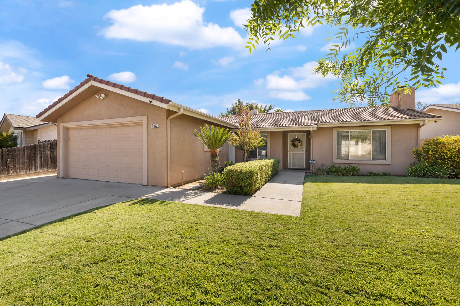 6302 N Delbert Ave, Fresno, CA 93722