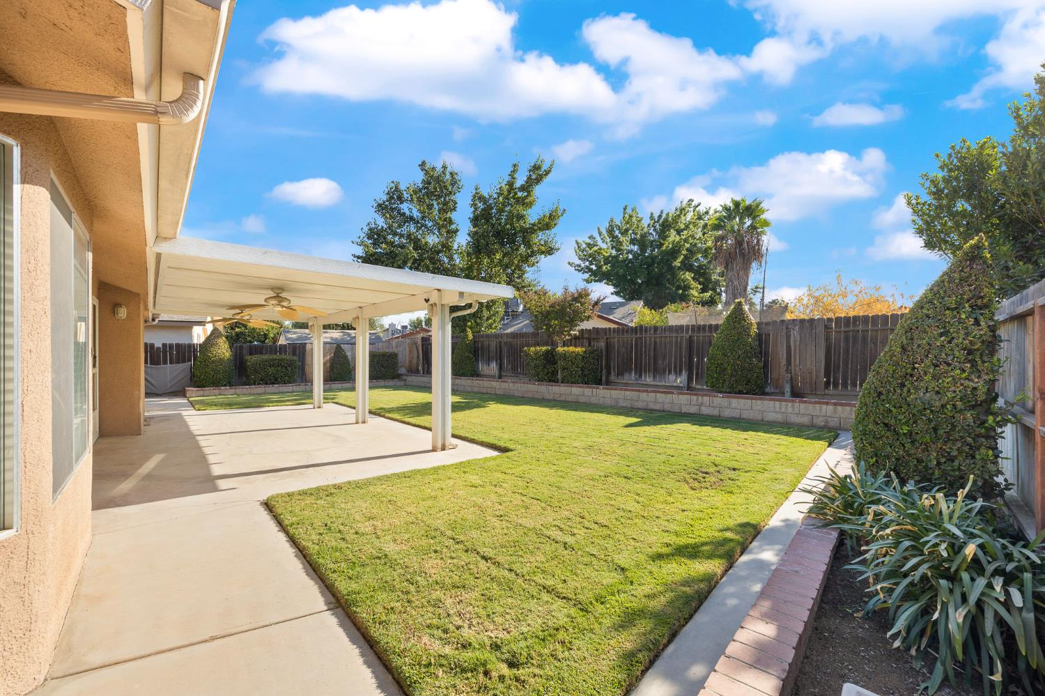 6302 N Delbert Ave, Fresno, CA 93722