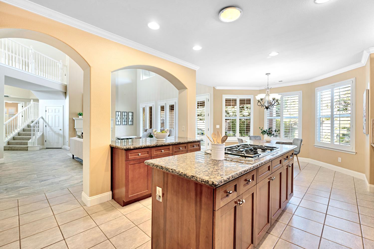 10547 N Laurel Valley Dr, Fresno, CA 93730