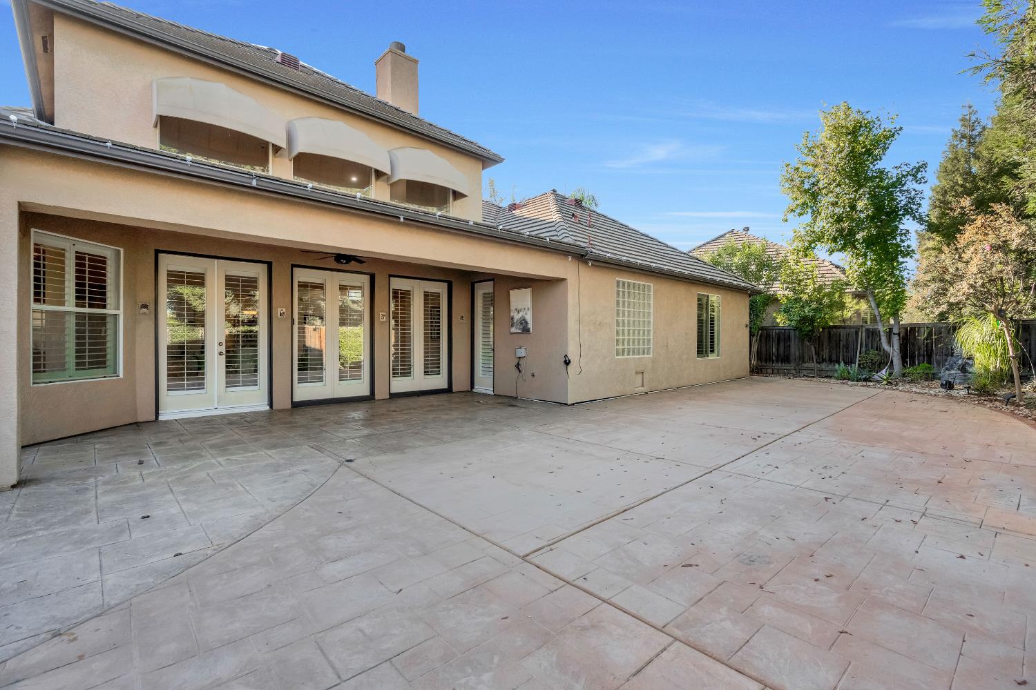 10547 N Laurel Valley Dr, Fresno, CA 93730