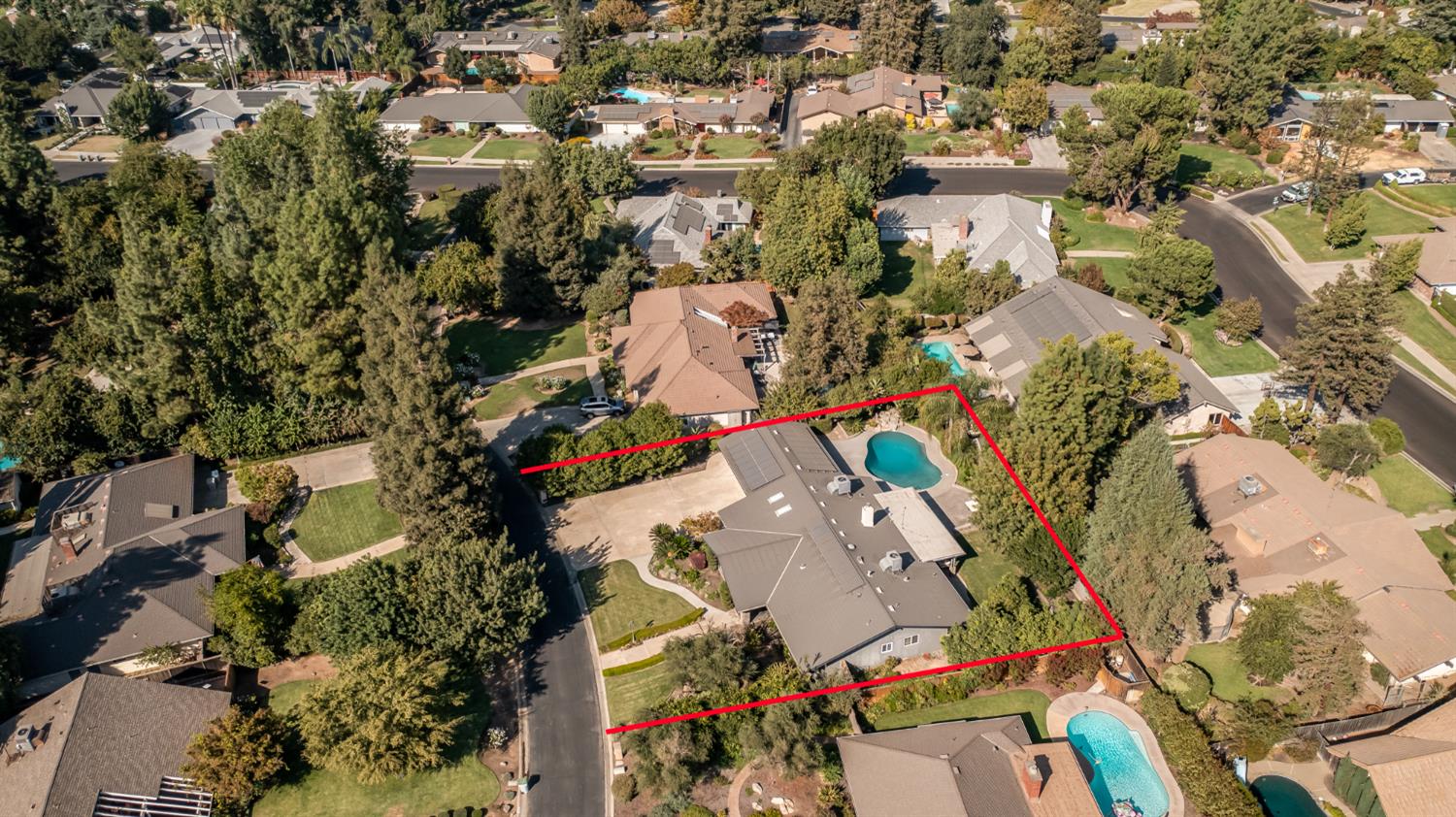 7402 N Benedict Ave, Fresno, CA 93711