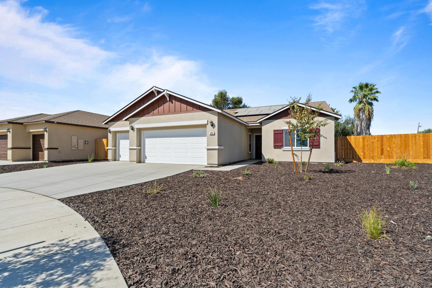 2052 Ventura Ave, Corcoran, CA 93212