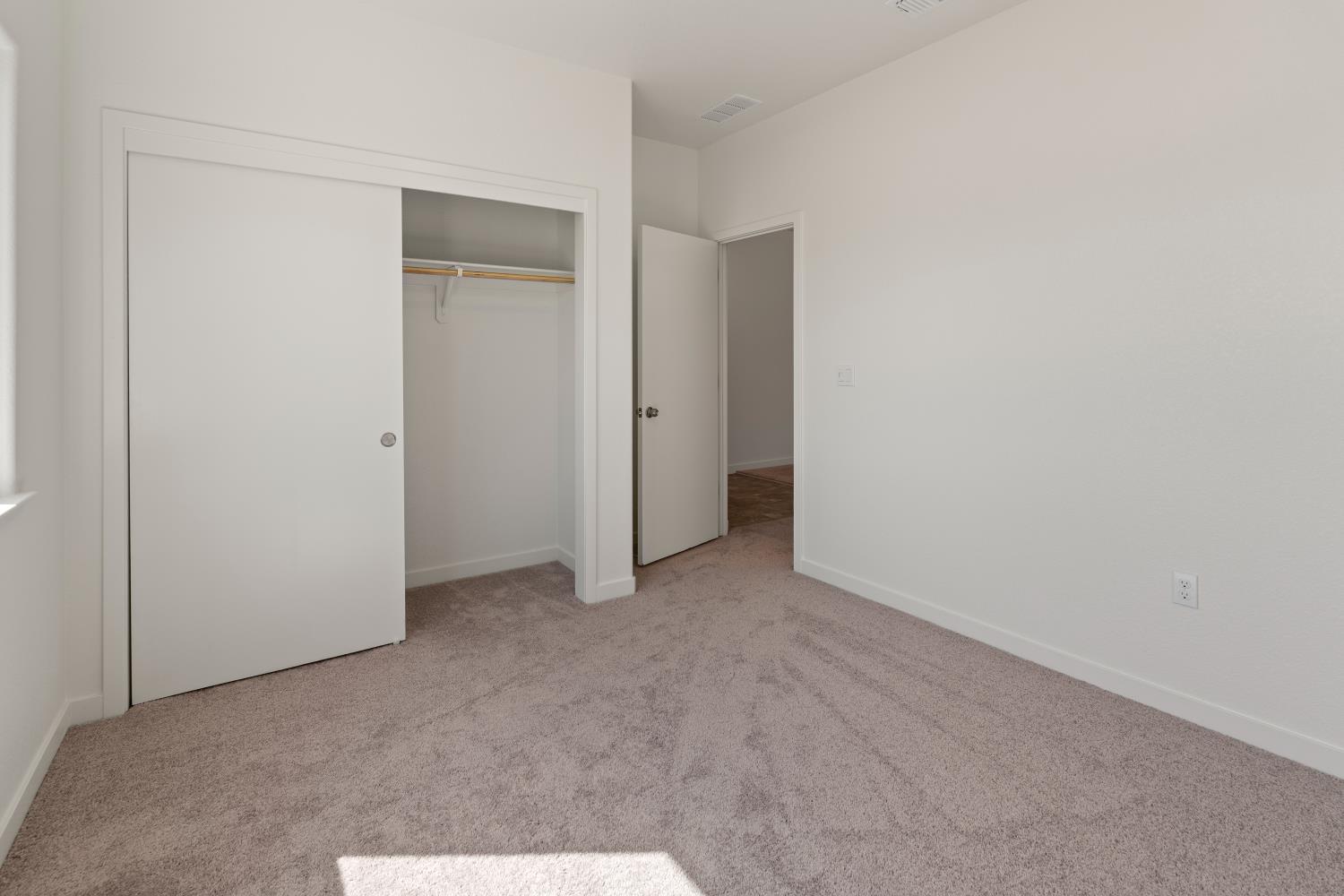 2052 Ventura Ave, Corcoran, CA 93212
