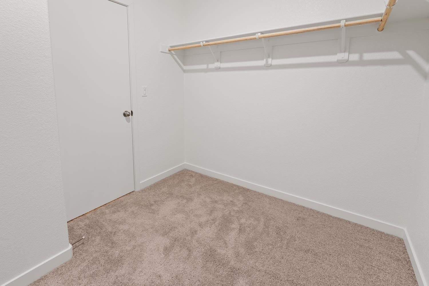 2052 Ventura Ave, Corcoran, CA 93212