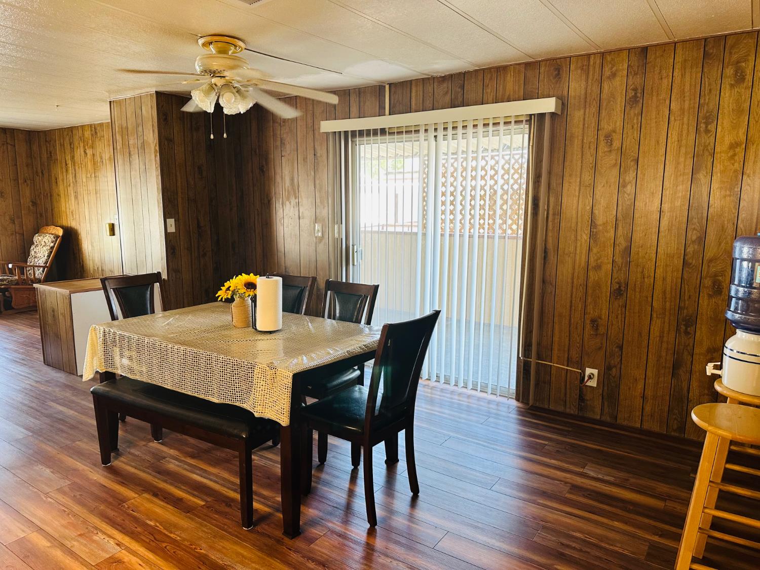 7676 N Fresno #44, Fresno, CA 93720