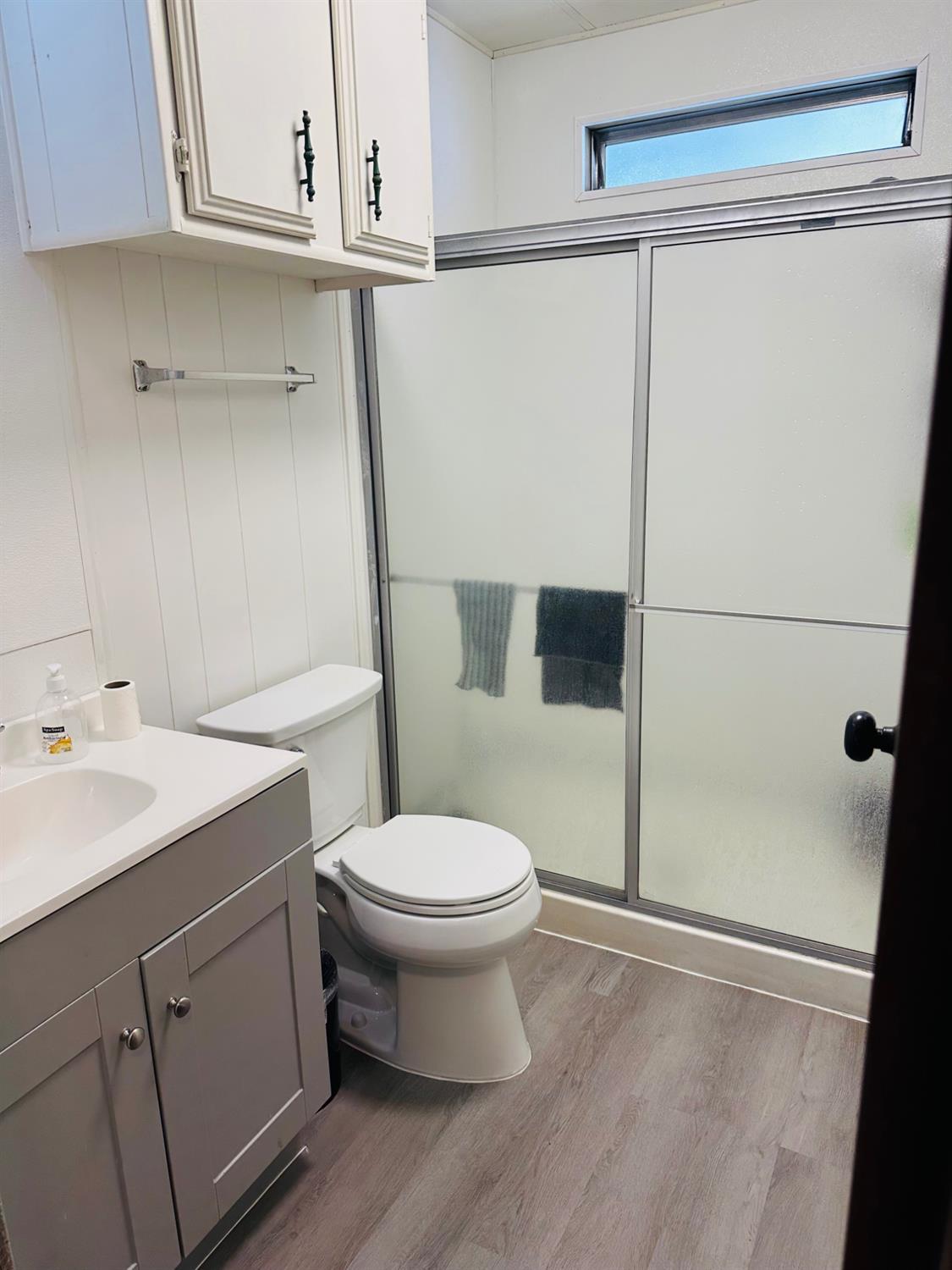 7676 N Fresno #44, Fresno, CA 93720