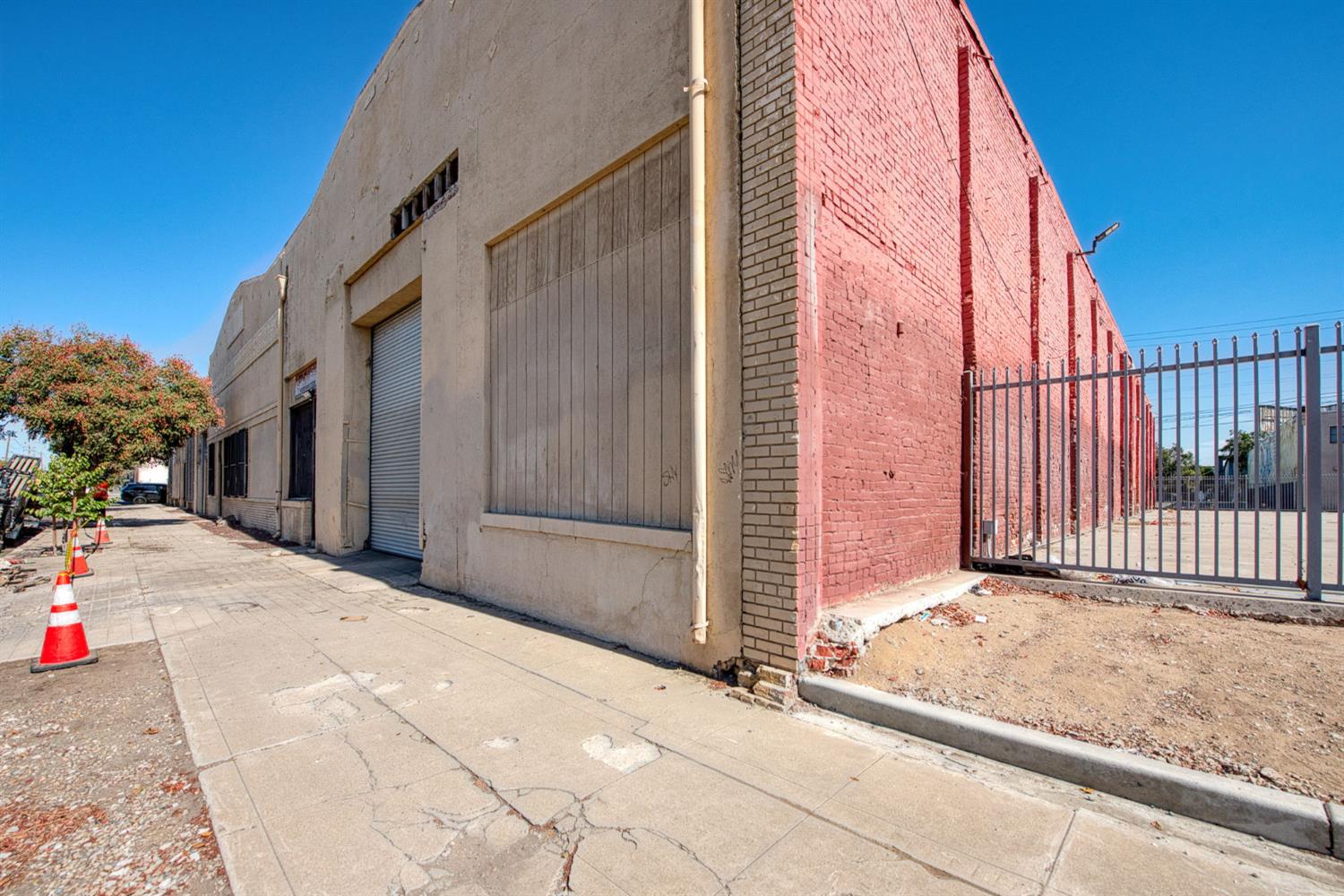 1600 1650 H St, Fresno, CA 93721