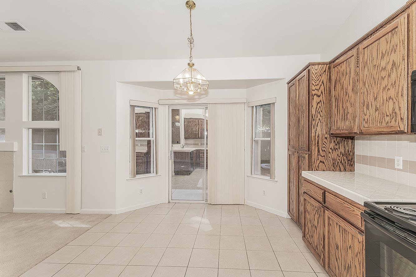 7275 N Recreation Ave, Fresno, CA 93720