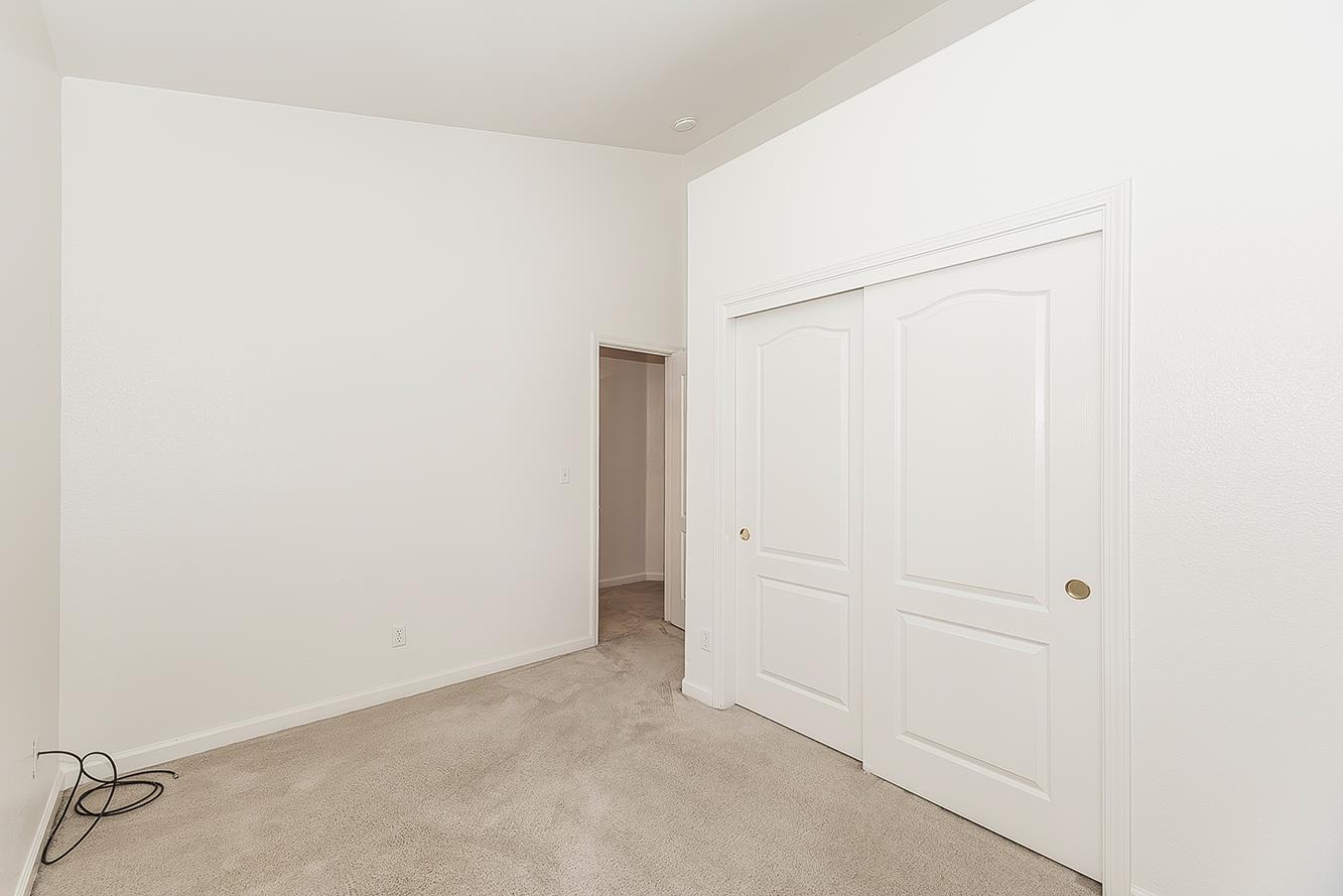 7275 N Recreation Ave, Fresno, CA 93720