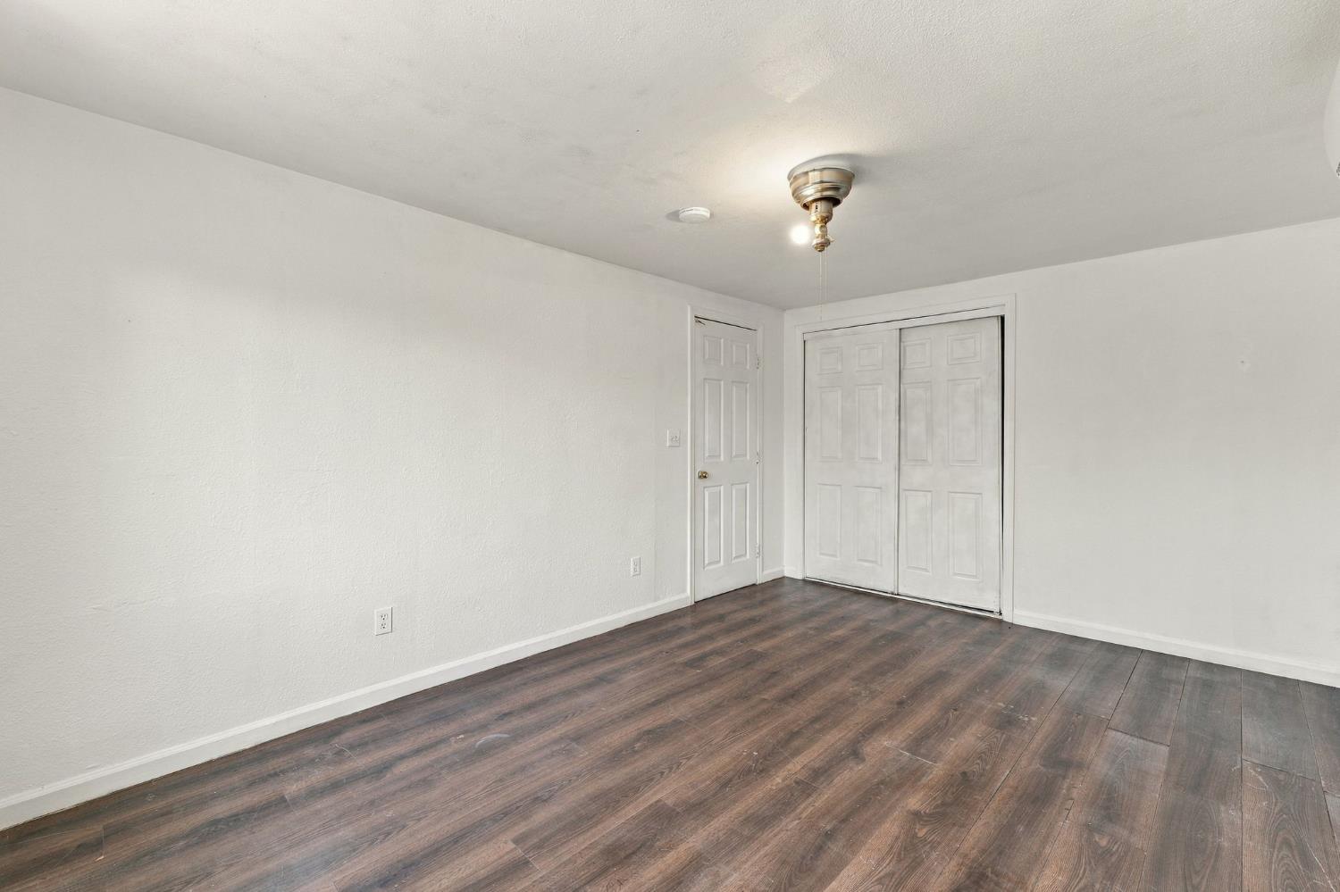 915 Sonora St, Madera, CA 93638