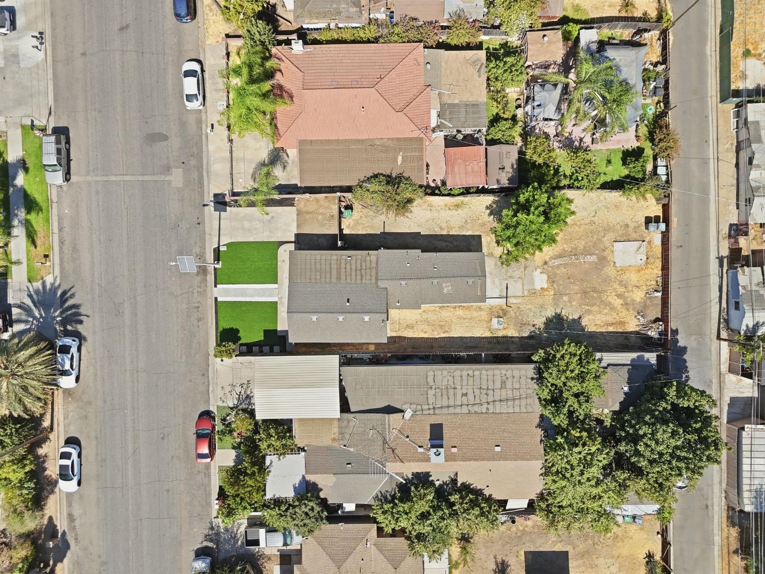 915 Sonora St, Madera, CA 93638