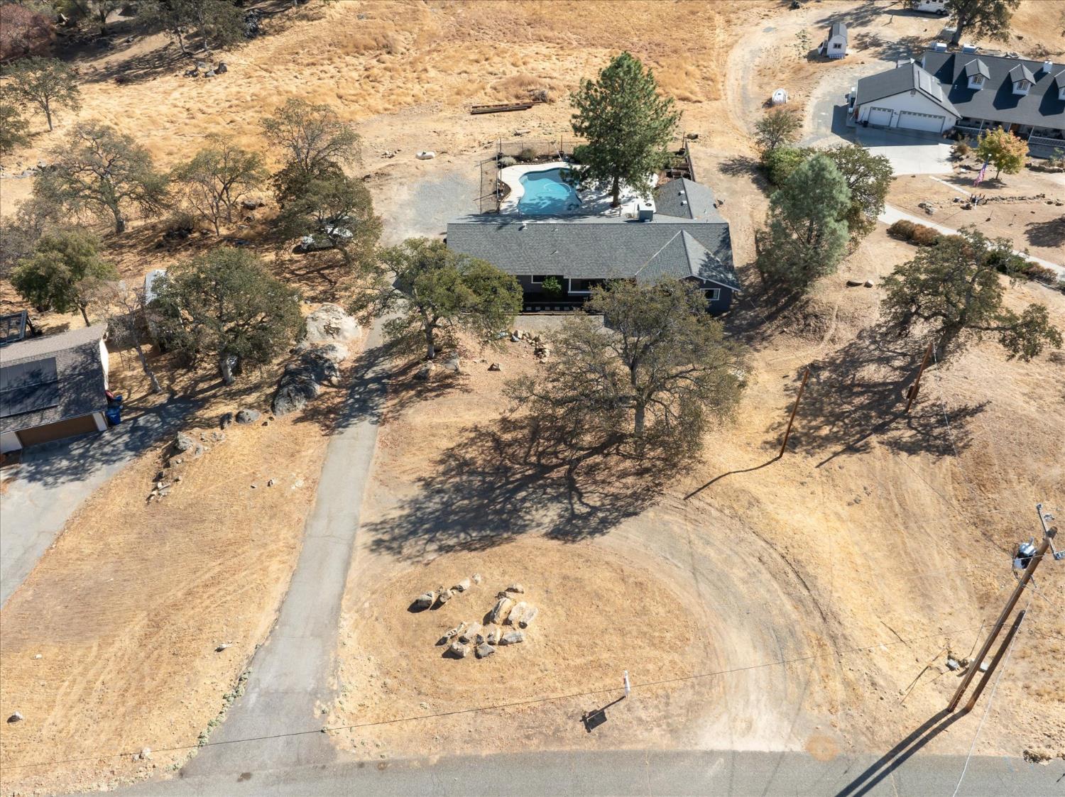 28891 Crystal Springs Ct, Coarsegold, CA 93614
