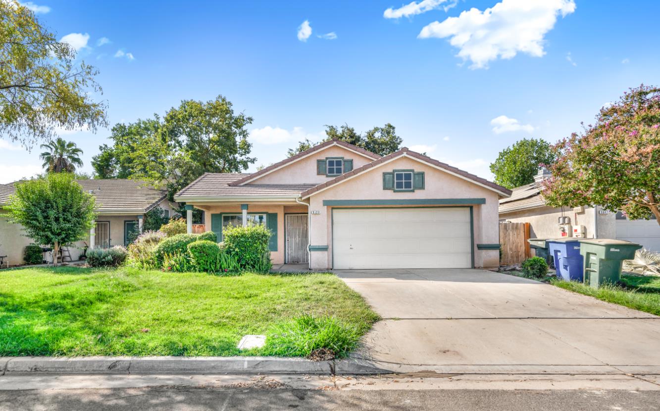 5639 W Indianapolis Ave, Fresno, CA 93722