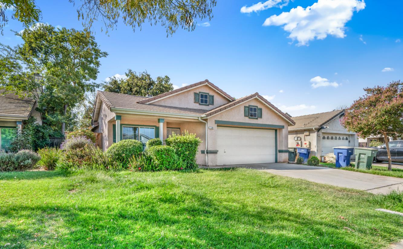 5639 W Indianapolis Ave, Fresno, CA 93722