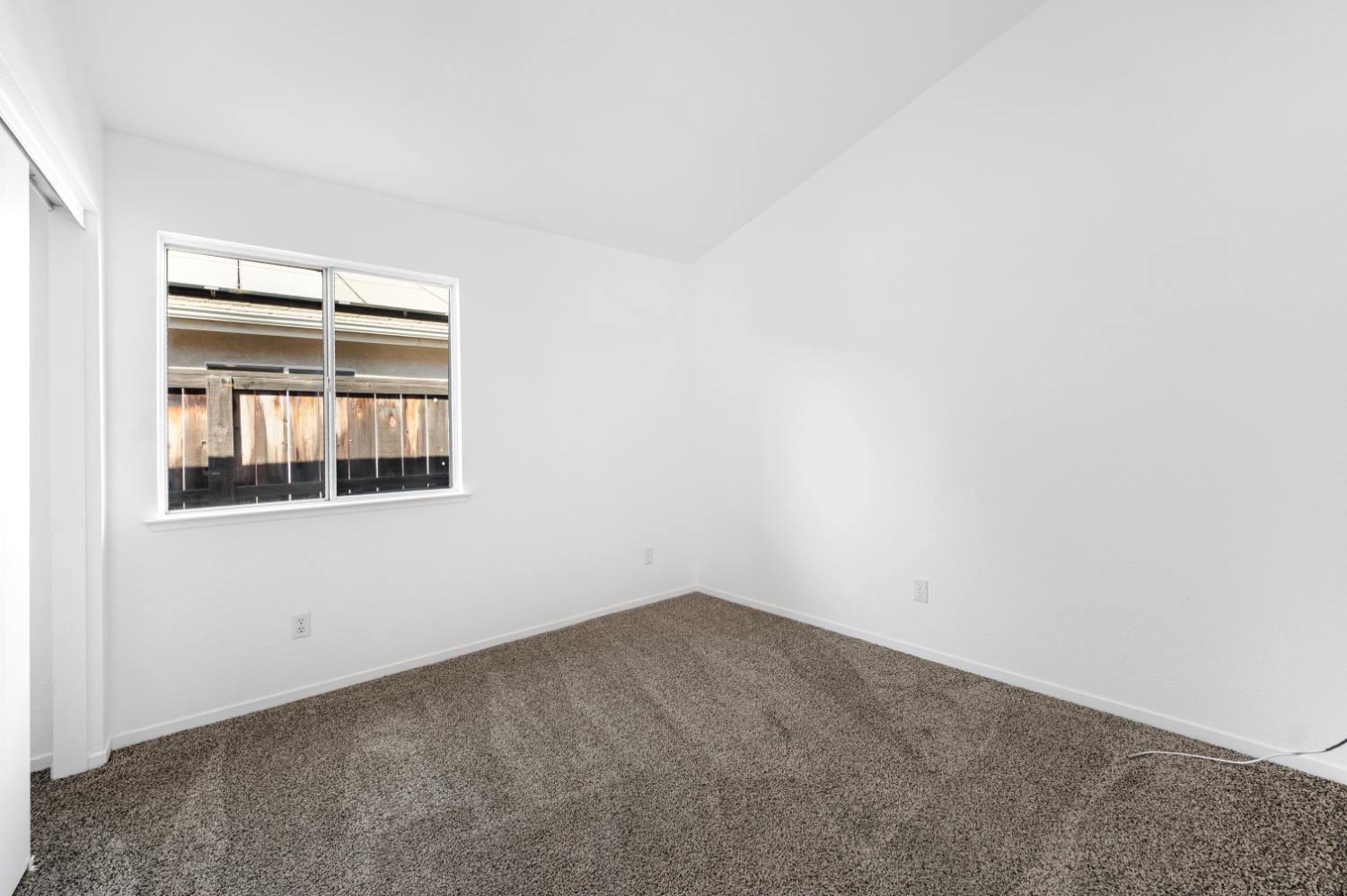 5639 W Indianapolis Ave, Fresno, CA 93722