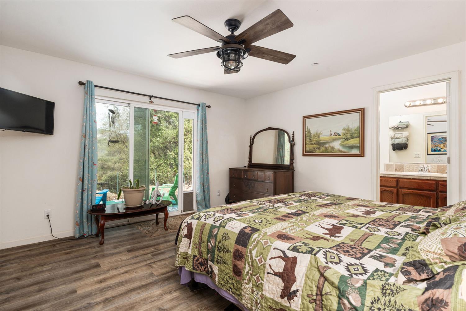 4853 Daffodil Dr, Mariposa, CA 95338