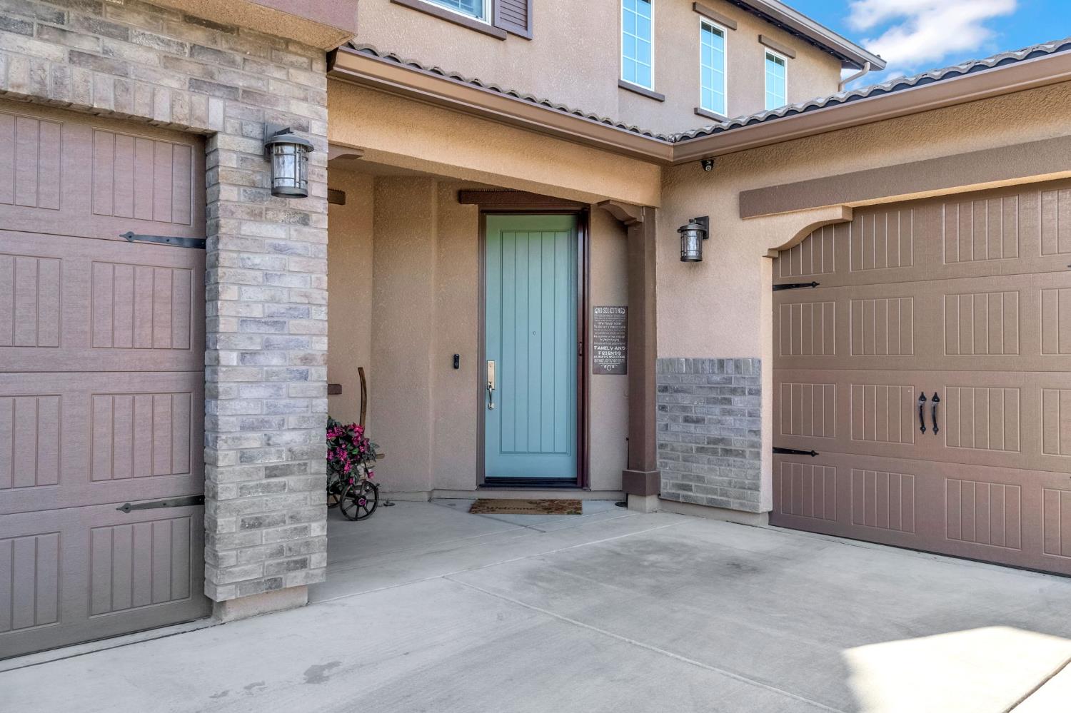 3134 Lincoln Ave, Clovis, CA 93619