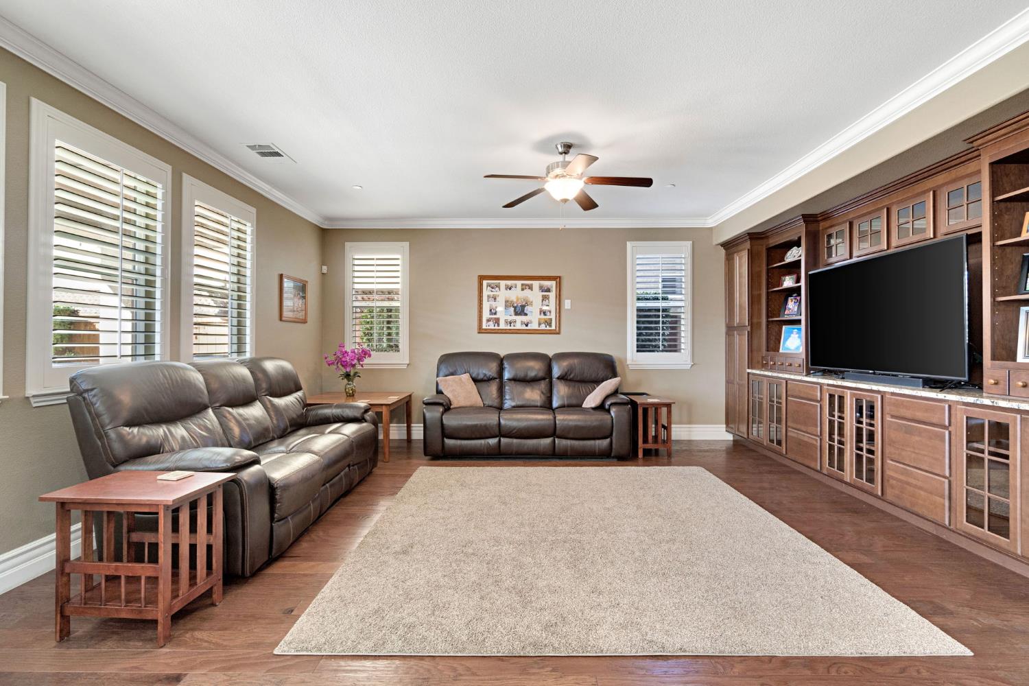 3134 Lincoln Ave, Clovis, CA 93619