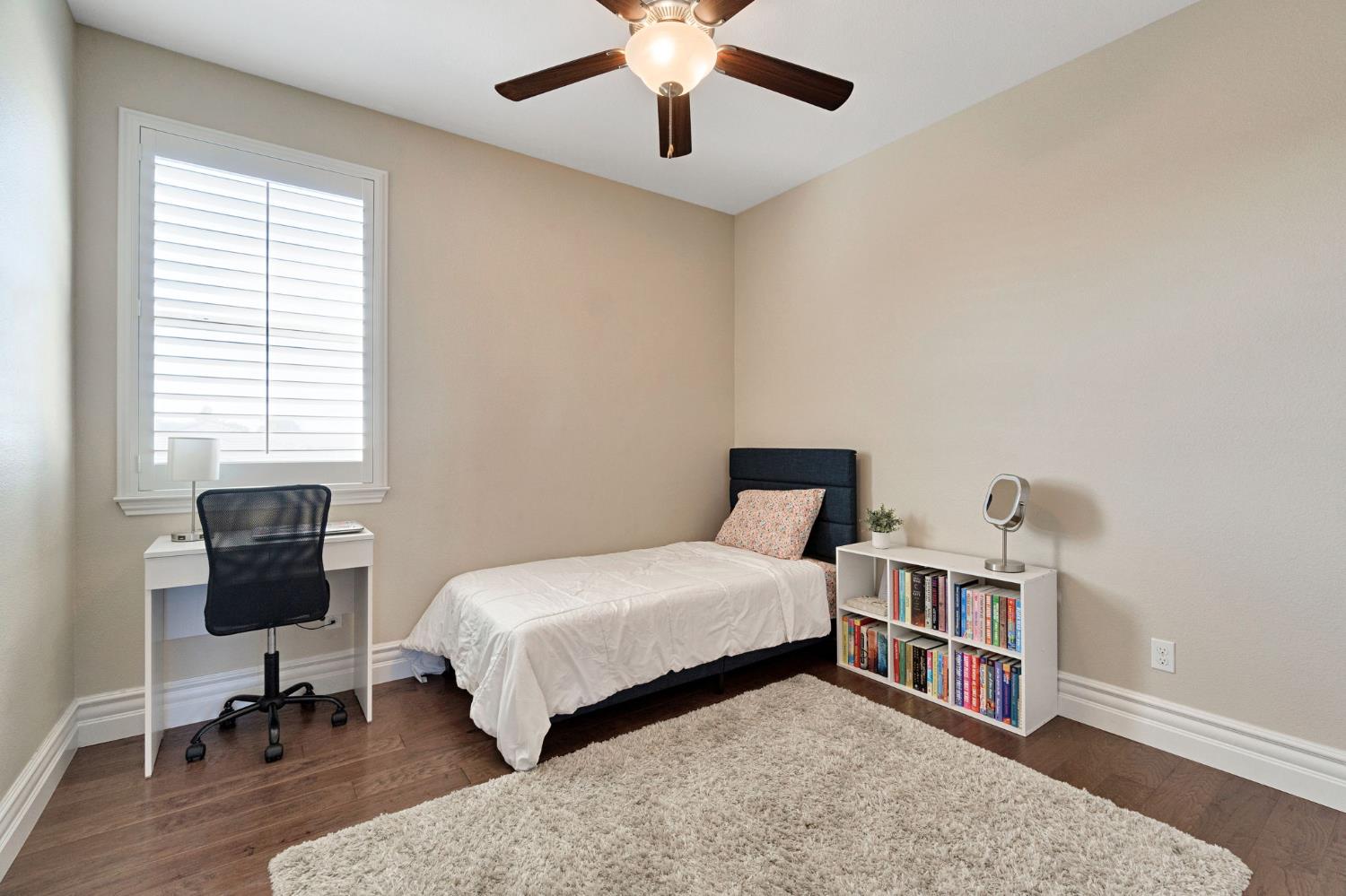3134 Lincoln Ave, Clovis, CA 93619