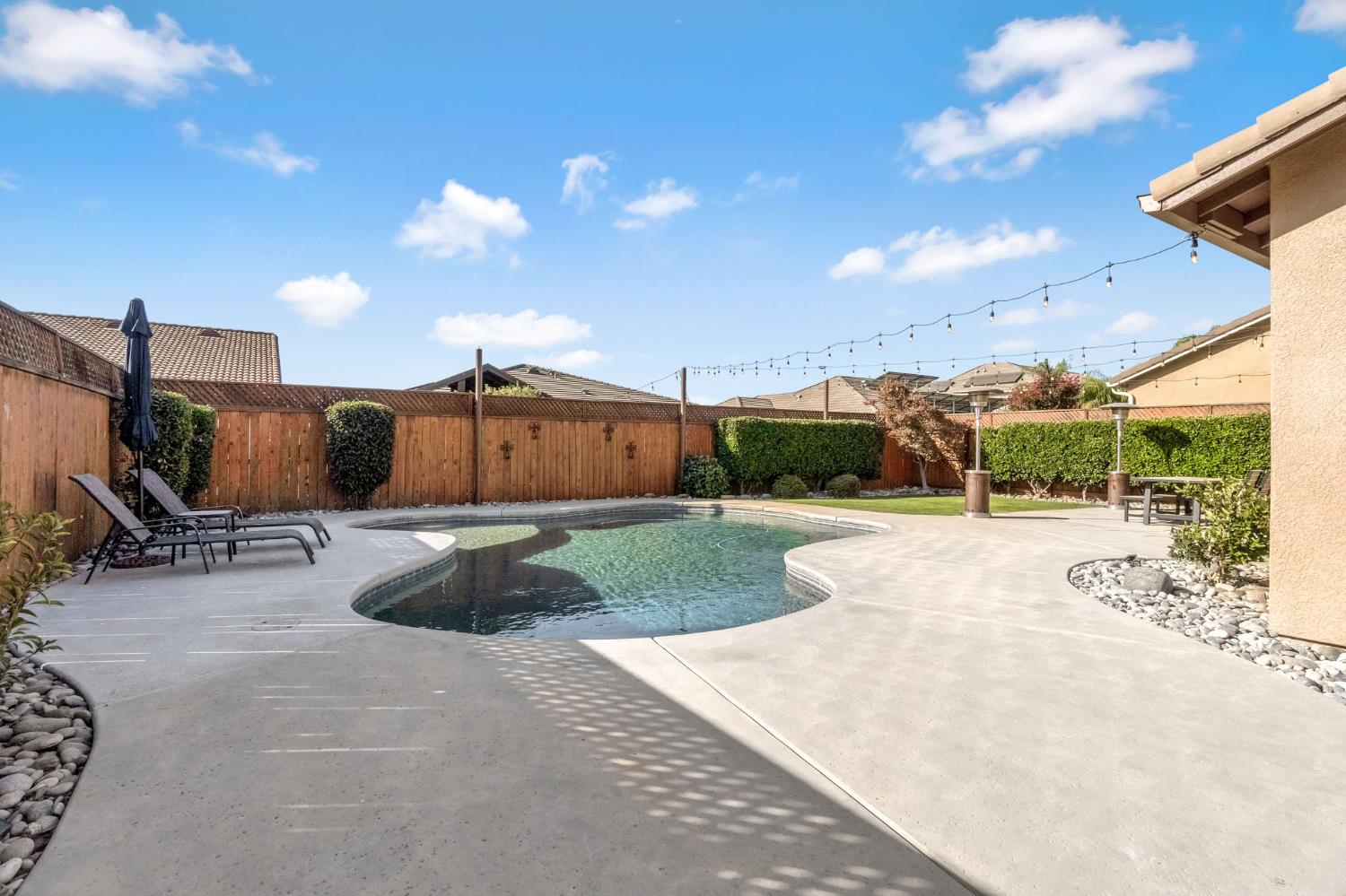 3134 Lincoln Ave, Clovis, CA 93619