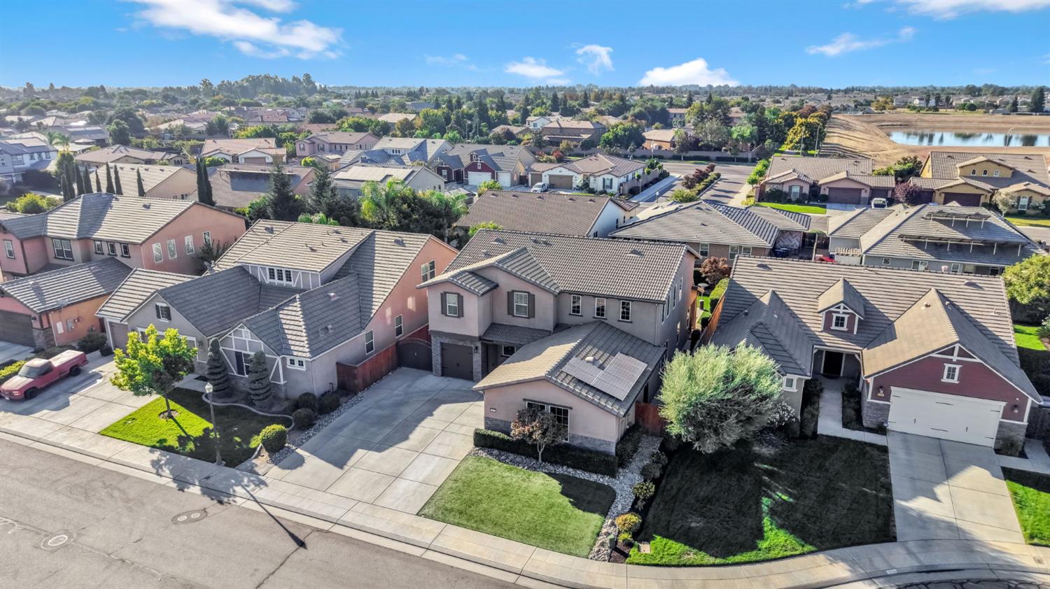 3134 Lincoln Ave, Clovis, CA 93619