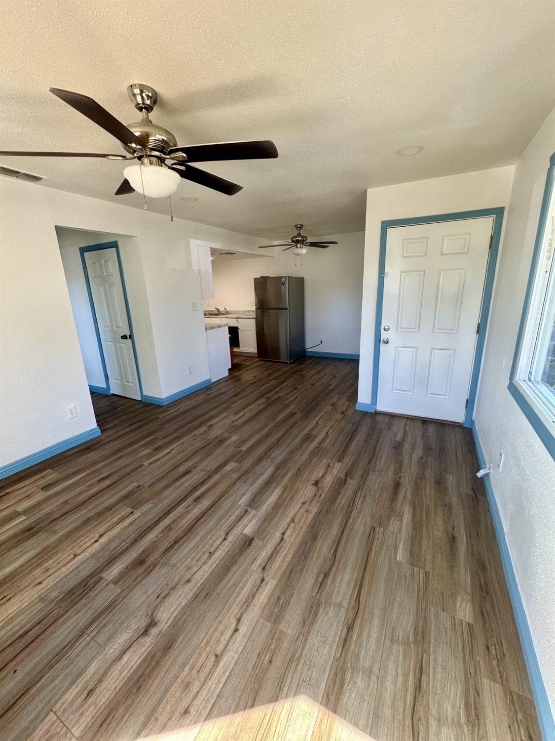 128 Park St, Madera, CA 93637