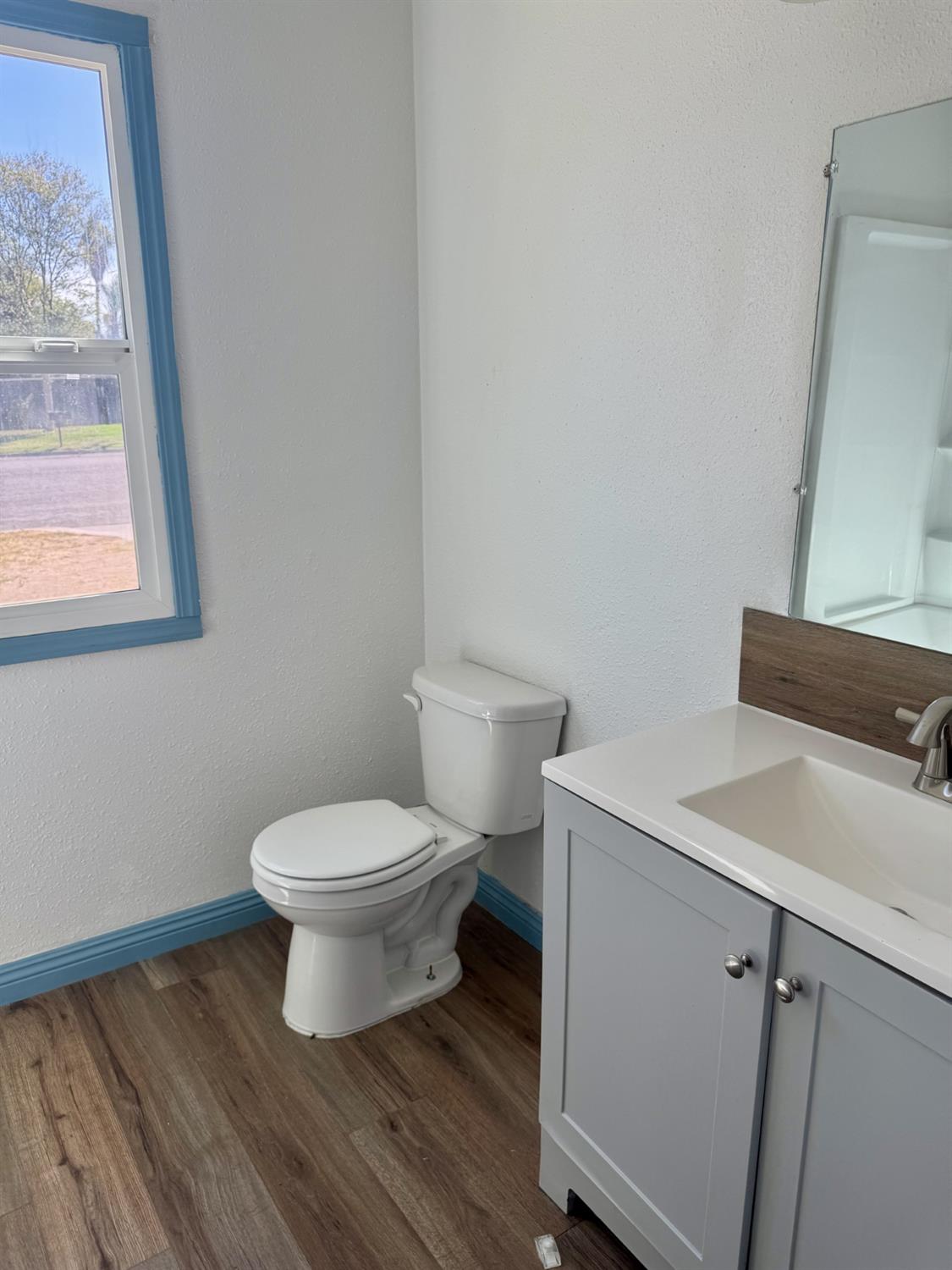 128 Park St, Madera, CA 93637