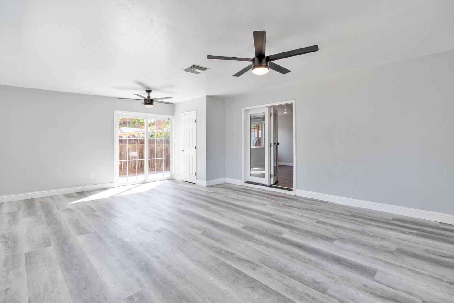 4555 E Fedora Ave, Fresno, CA 93726