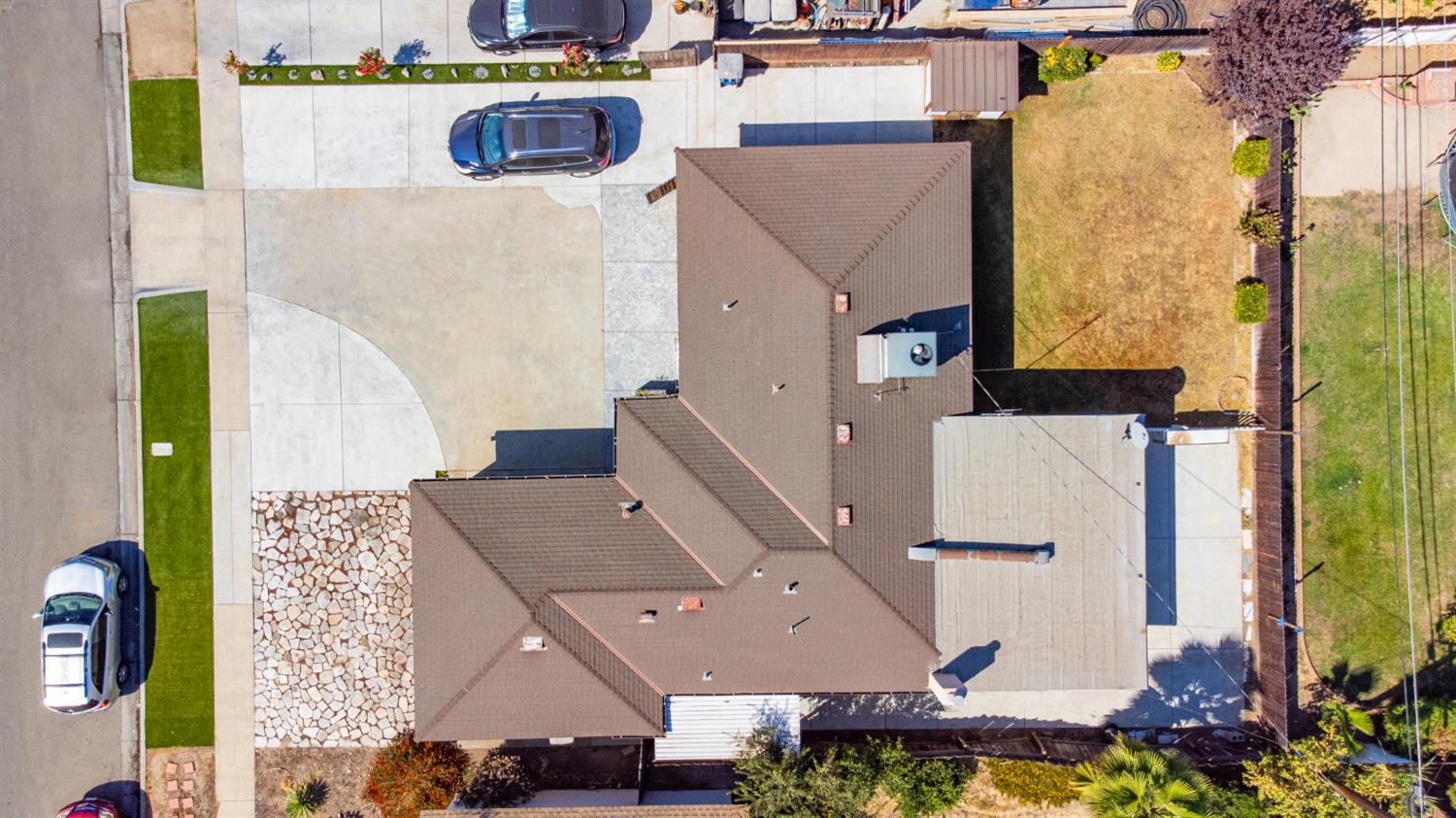 4555 E Fedora Ave, Fresno, CA 93726