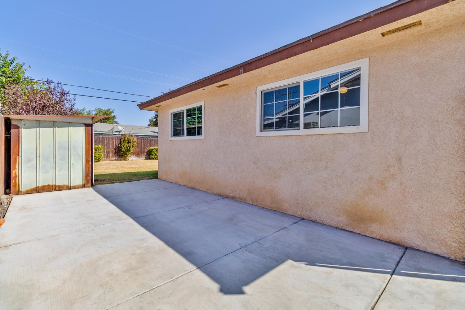 4555 E Fedora Ave, Fresno, CA 93726