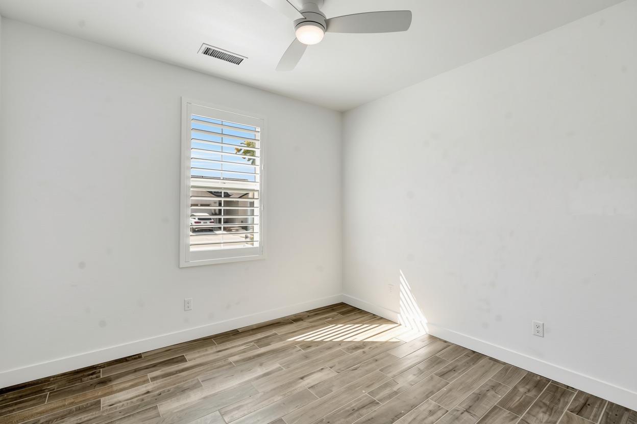 999 Little Canyon Dr, Madera, CA 93636