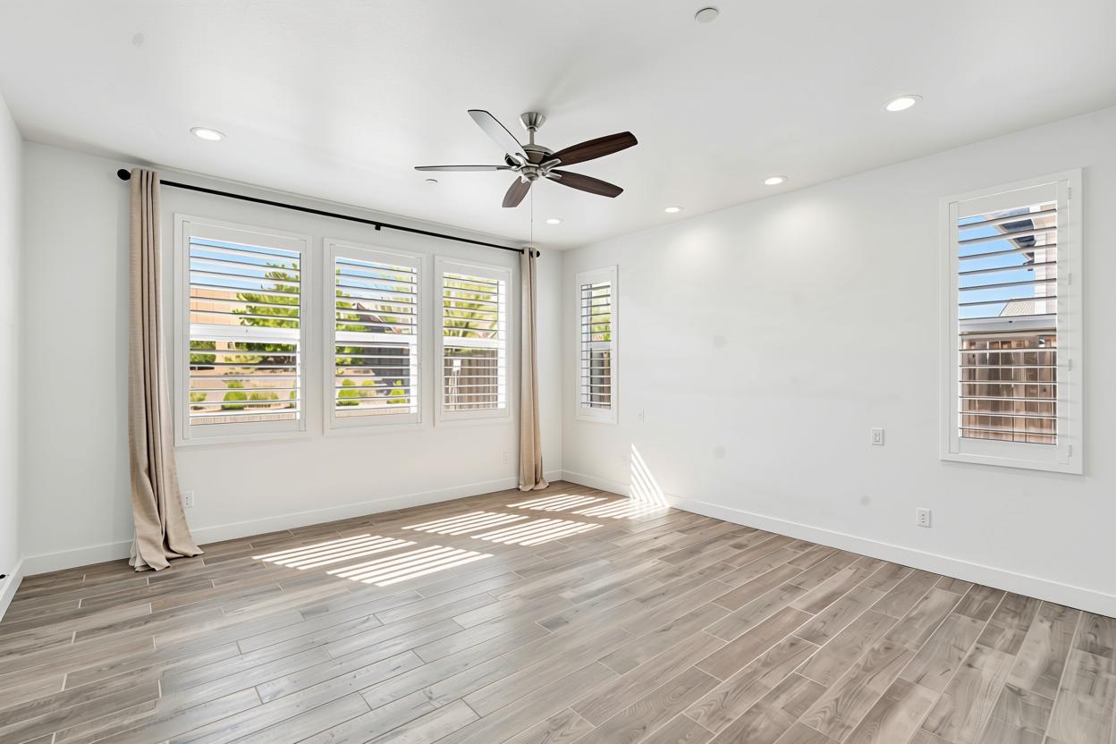 999 Little Canyon Dr, Madera, CA 93636