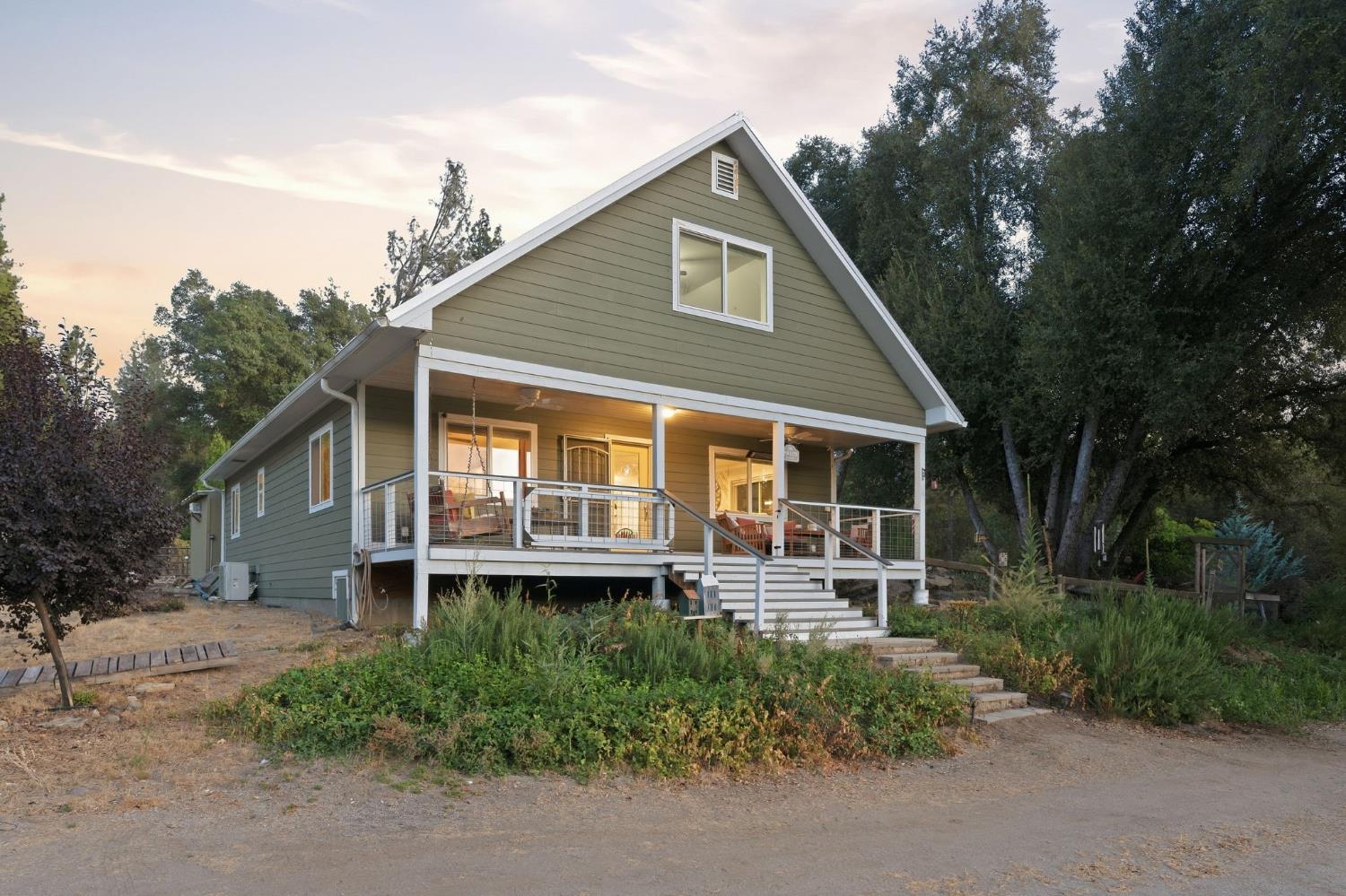 51145 Road 423, Oakhurst, CA 93644