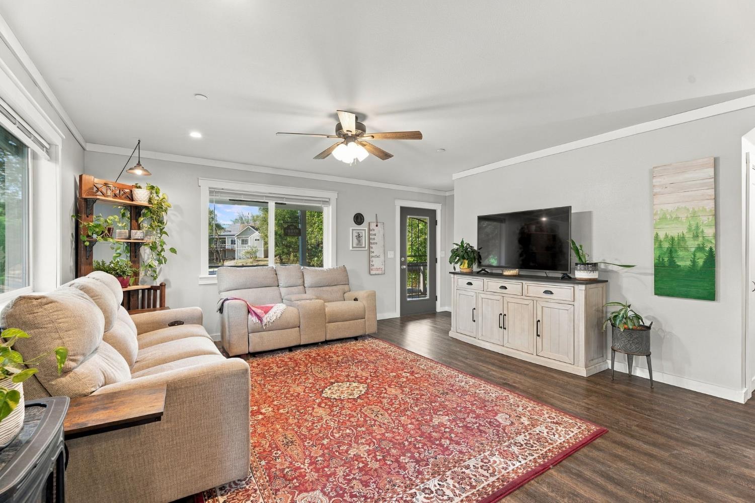 51145 Road 423, Oakhurst, CA 93644