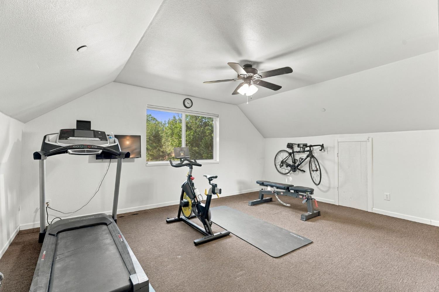 51145 Road 423, Oakhurst, CA 93644
